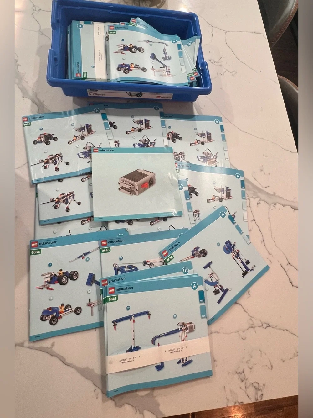 Lego Technic Engineering Set - Blue, White, Gray, Red - Picture 9 of 9